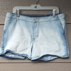 Vintage 90s DKNY High Waist Denim Jean Shorts 7